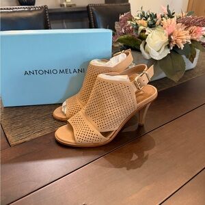 Antonio Melani Perforated Taupe Carmilia Heels - size 6.5